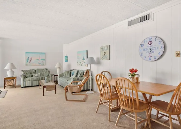Beautiful Ocean Views From 2 Bedroom Sea Terrace With Outdoor Pool! Holiday home